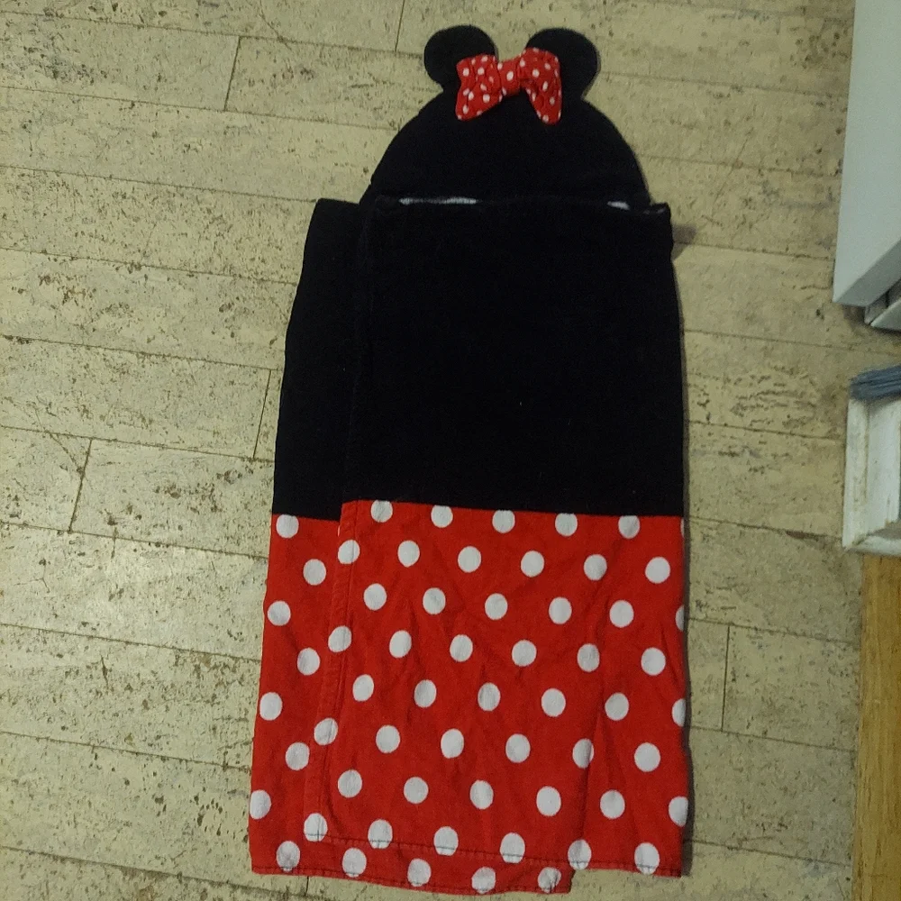 Set of 2 Minnie Mouse towels